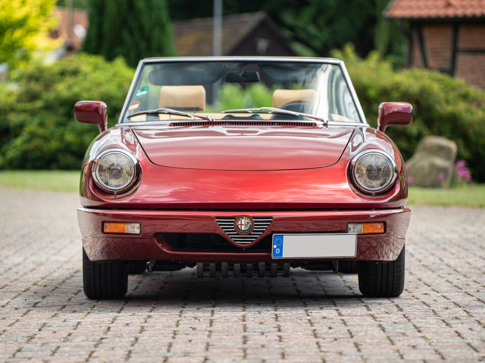 Image 8/42 of Alfa Romeo 2.0 Spider (1990)
