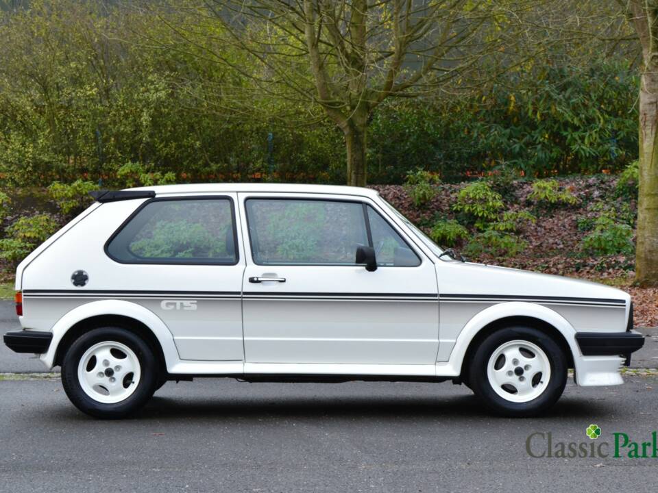 Image 6/50 de Volkswagen Golf Mk I 1.5 (1983)