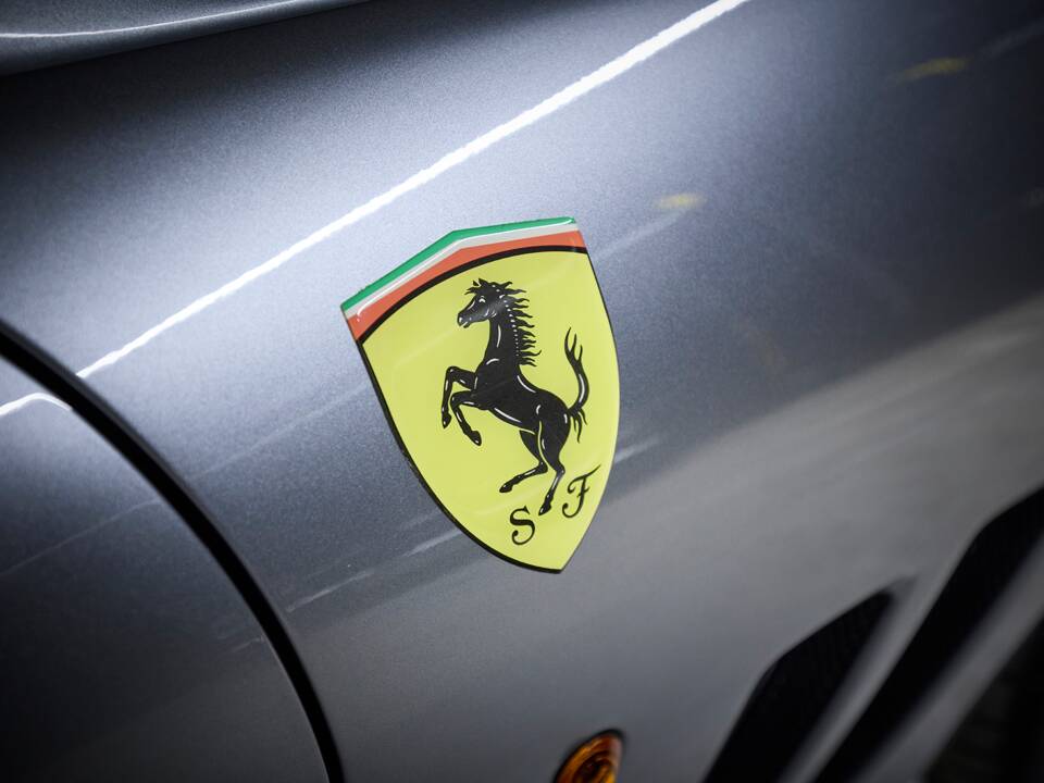 Bild 44/98 von Ferrari 550 Maranello (1998)