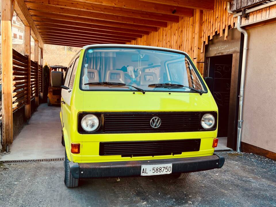 Immagine 11/11 di Volkswagen T3 Caravelle D 1.7 (1987)