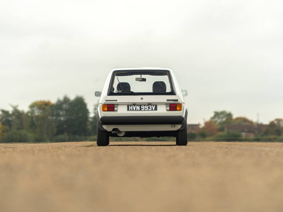 Image 19/40 of Volkswagen Golf I GTI 1.6 (1980)