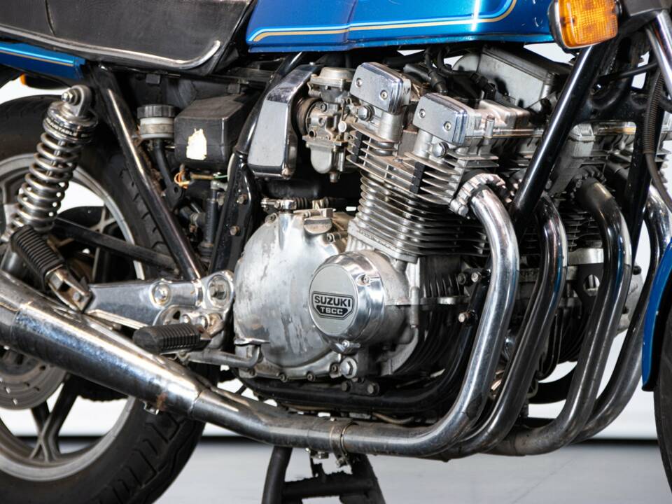 Bild 49/50 von Suzuki DUMMY (1981)