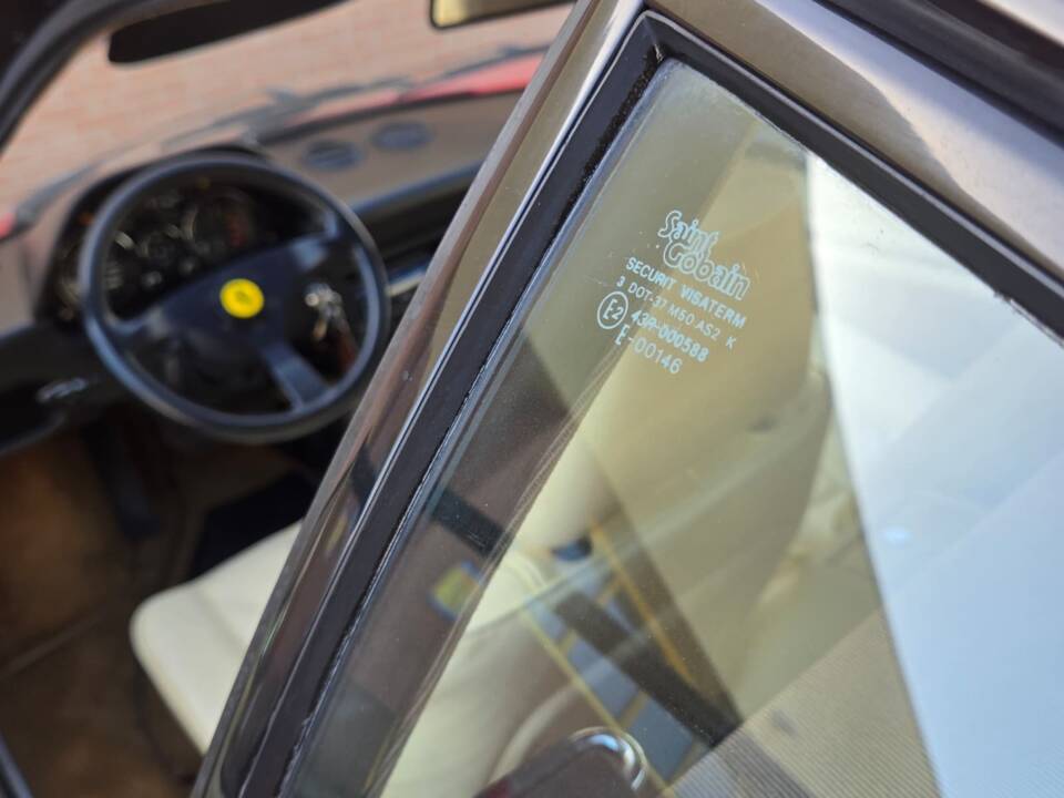 Image 79/95 of Ferrari 308 GTBi Quattrovalvole (1984)