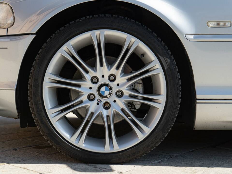 Immagine 14/50 di BMW 320Ci (2001)