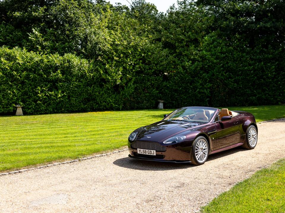 Image 3/45 de Aston Martin V8 Vantage (2008)