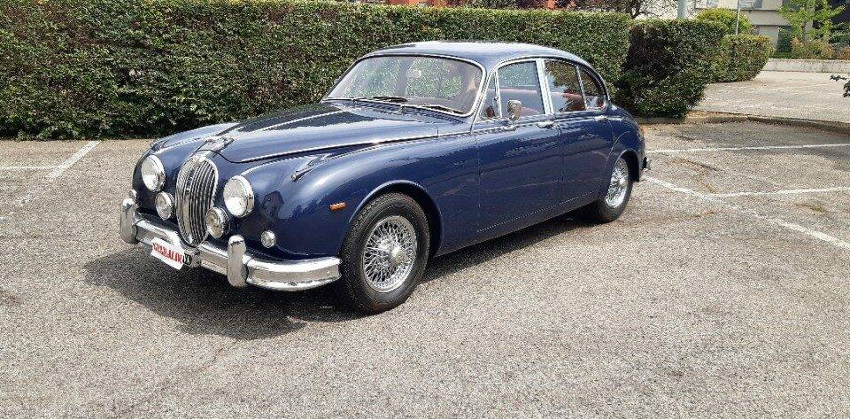 Image 9/49 of Jaguar Mk II 3.8 (1963)