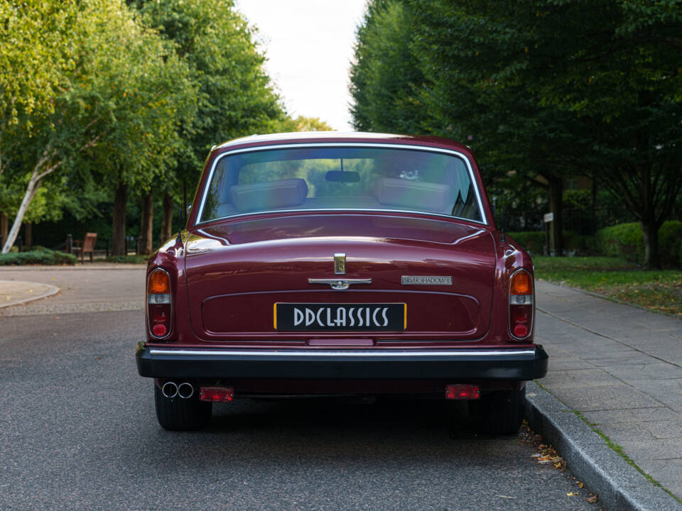 Image 6/32 of Rolls-Royce Silver Shadow II (1978)