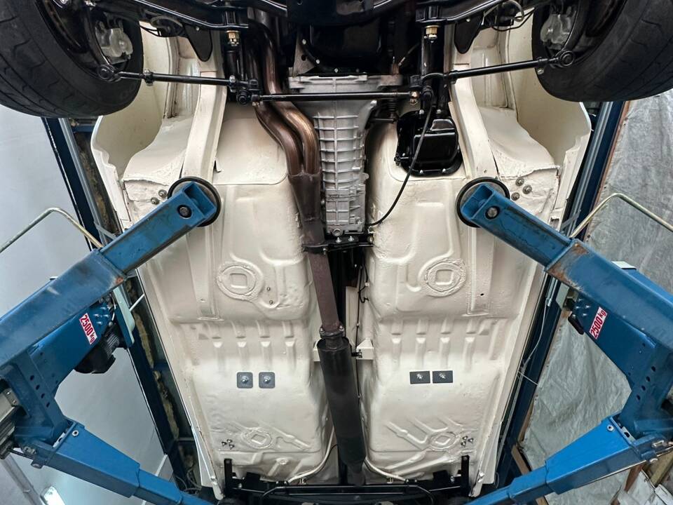 Immagine 29/32 di BMW 2002 tii (1971)