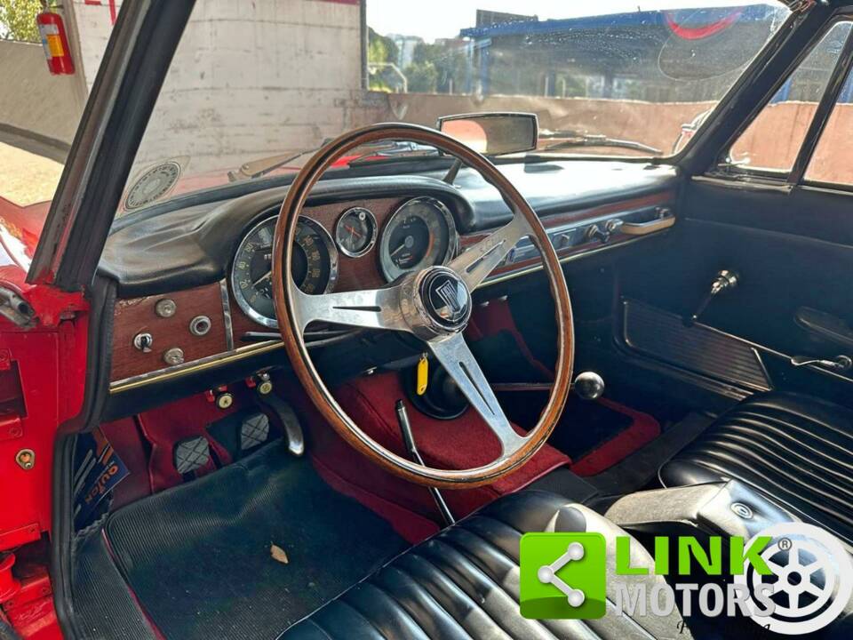 Bild 8/10 von FIAT 1600 S (1965)