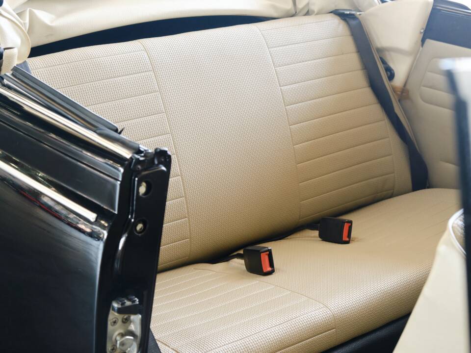Immagine 40/50 di Volkswagen Maggiolone 1303 (1974)