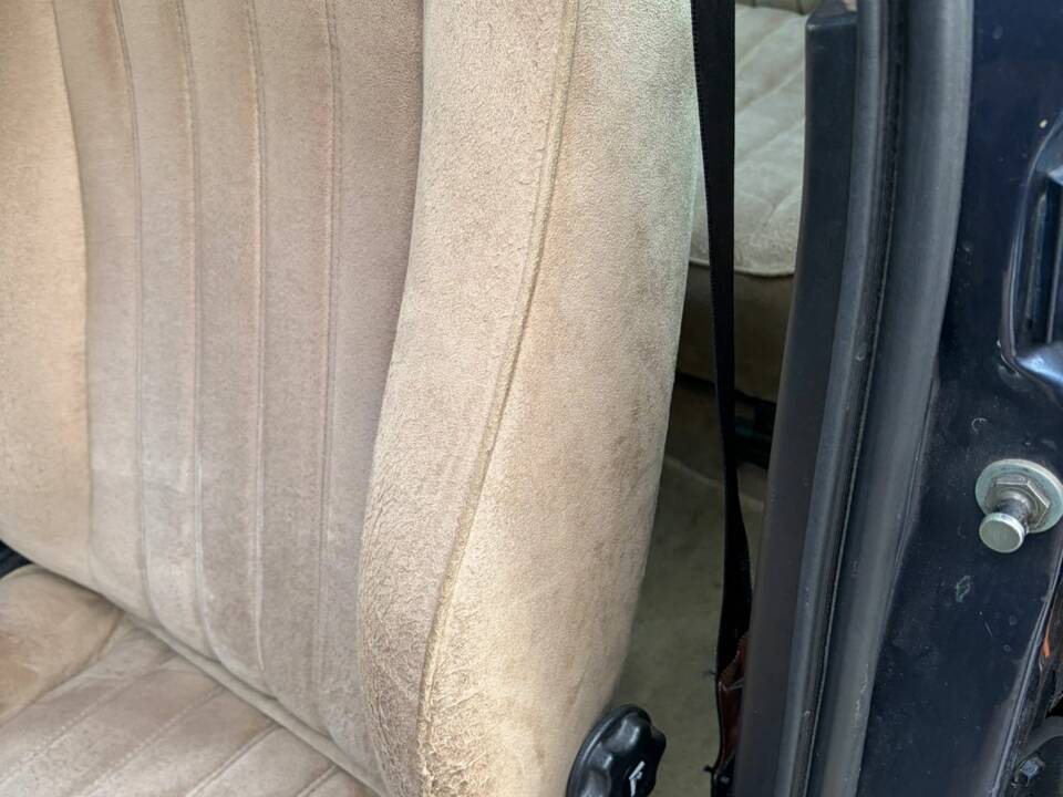 Image 14/20 of Lancia Thema Station Wagon 16V (1992)