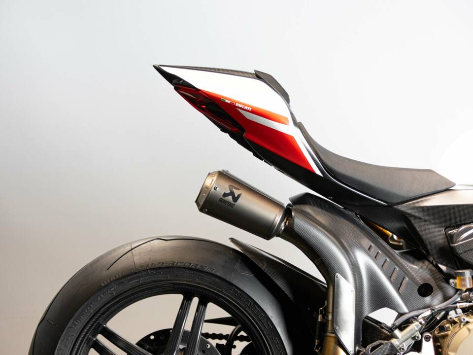 Bild 45/50 von Ducati DUMMY (2018)