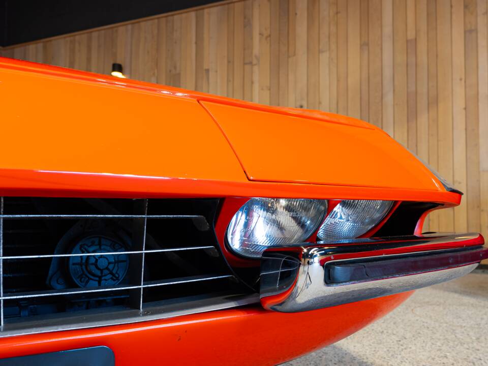 Image 22/74 of Ferrari 365 GTB/4 Daytona (1971)