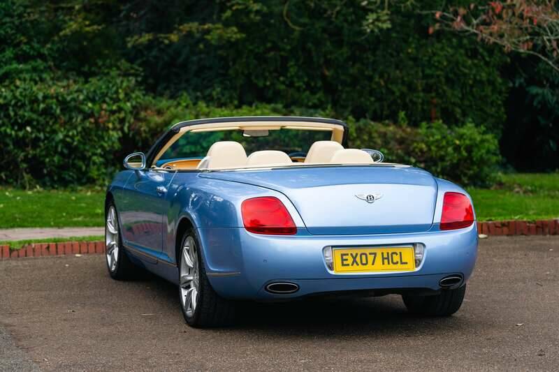 Bild 4/50 von Bentley Continental GTC (2007)