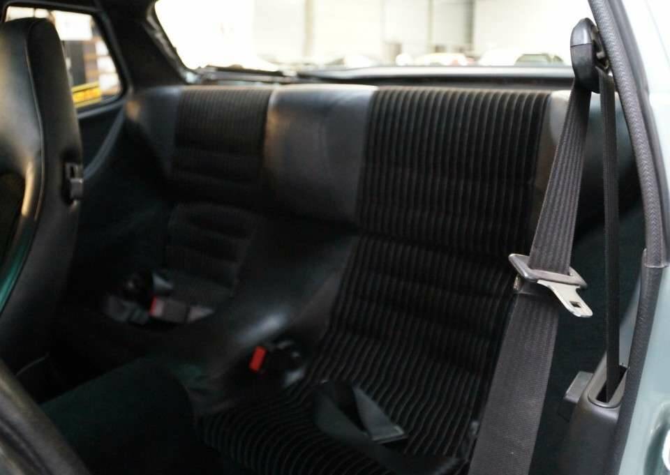 Image 12/50 de Porsche 944 Turbo (1986)