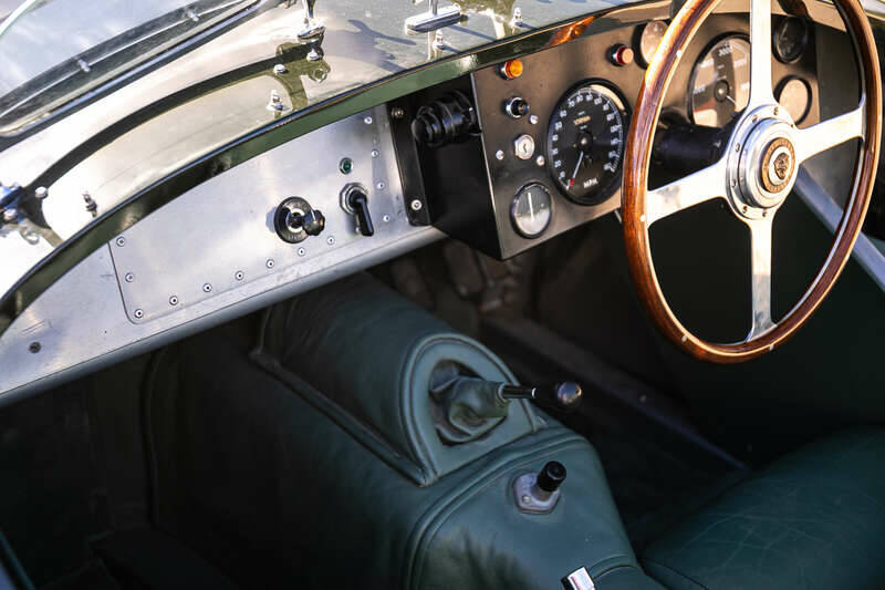 Image 31/41 of Jaguar XK 120 C (C-Type) (1965)