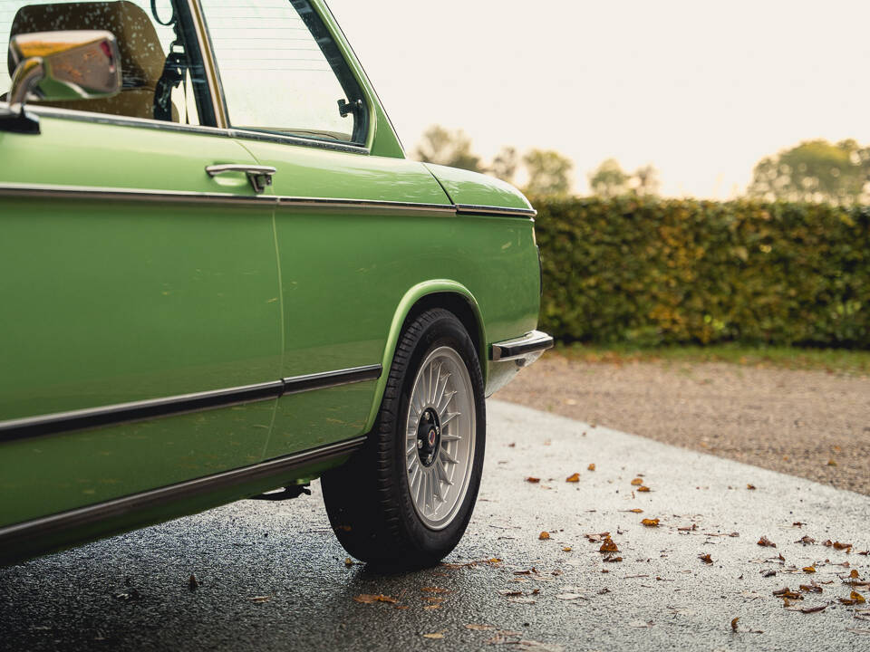 Image 33/99 of BMW 2002 tii (1974)