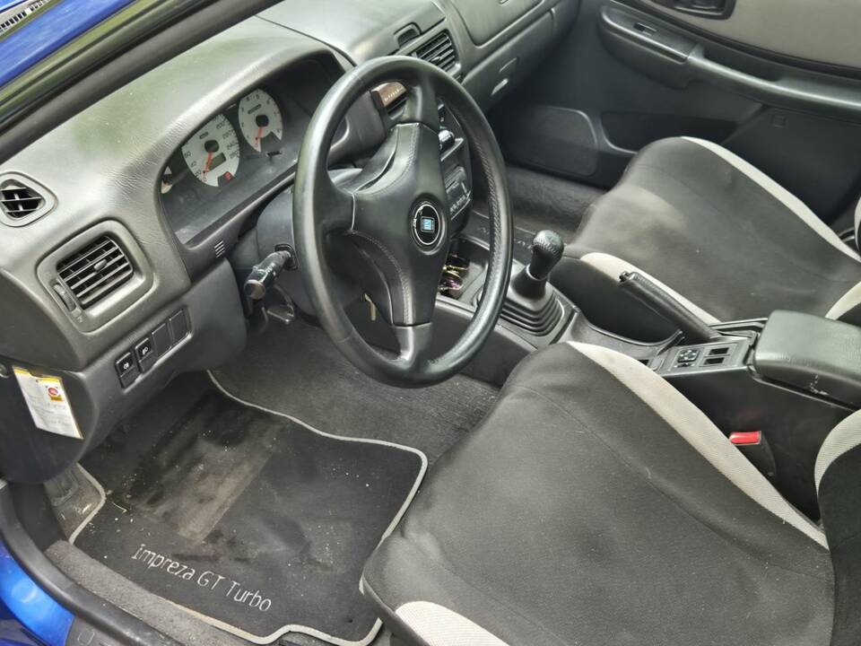 Immagine 2/8 di Subaru Impreza 2.0 (1998)
