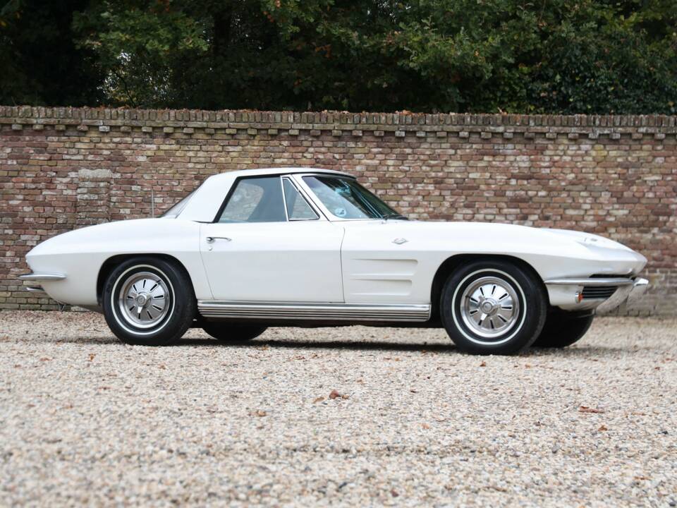 Imagen 37/50 de Chevrolet Corvette Sting Ray Convertible (1964)