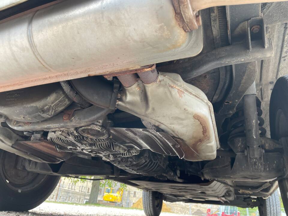 Imagen 20/40 de Volkswagen T3 Kombi 2.0 (1981)