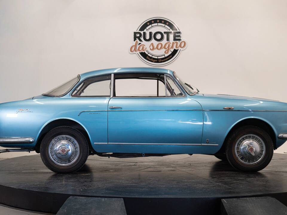 Image 4/46 of FIAT 1100-103 TV Vignale (1958)