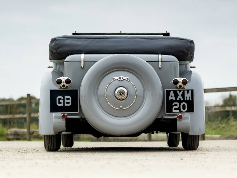 Image 8/50 of Bentley 3 1&#x2F;2 Litre (1934)