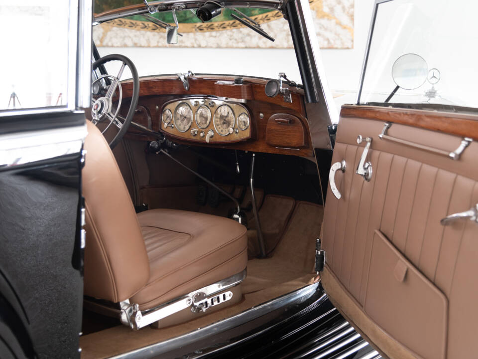 Immagine 37/55 di Mercedes-Benz 500 K Cabriolet B (1936)