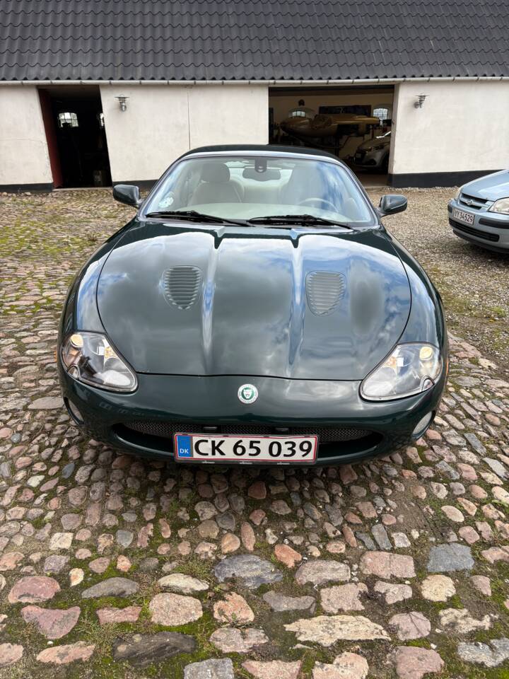 Image 1/15 of Jaguar XKR (2003)