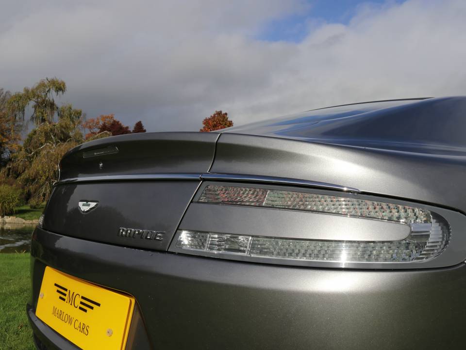 Bild 77/80 von Aston Martin Rapide (2012)