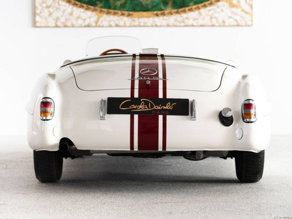 Image 8/40 of Mercedes-Benz 190 SL (1955)