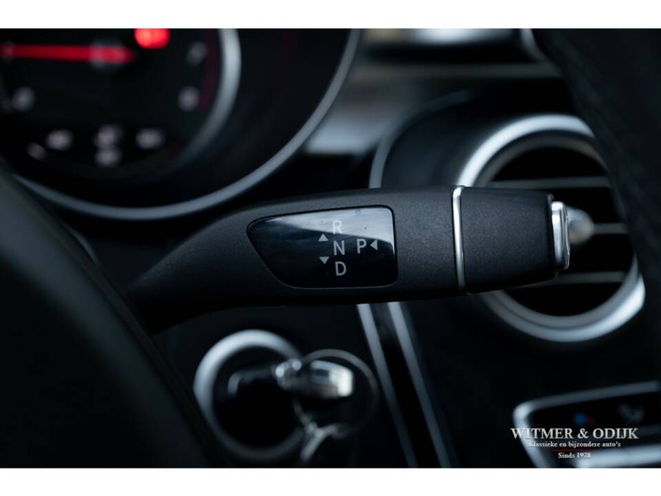 Imagen 19/29 de Mercedes-Benz C 180 T (2016)