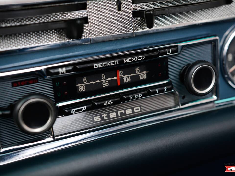 Image 8/14 of Mercedes-Benz 280 SL (1971)