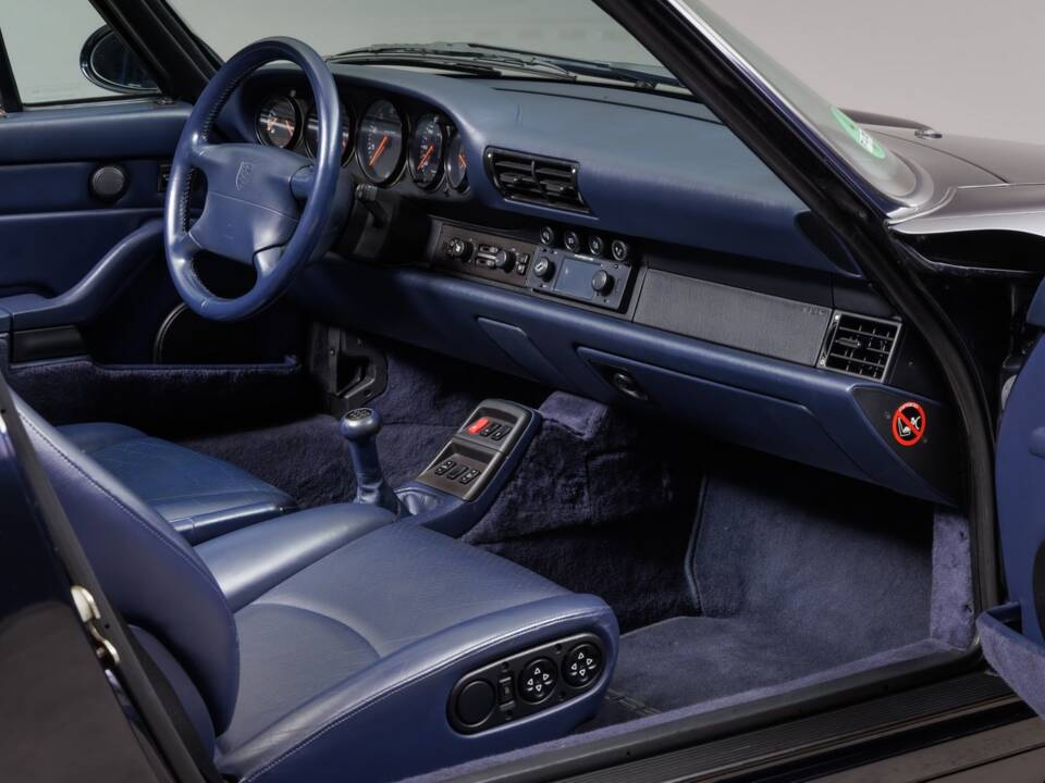 Bild 17/28 von Porsche 911 Carrera (1996)