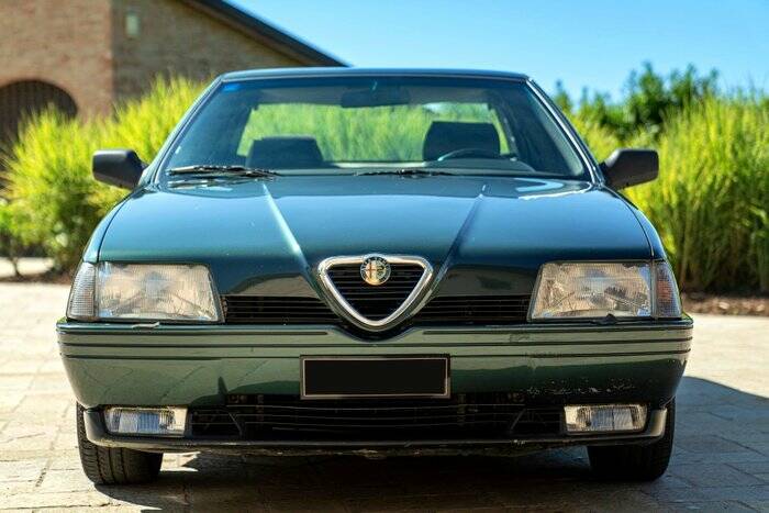 Image 2/7 de Alfa Romeo 164 2.0i V6 Turbo (1992)