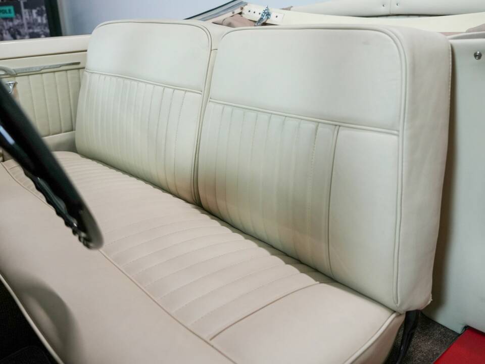 Immagine 3/50 di Siata-Ford 208 S (1952)