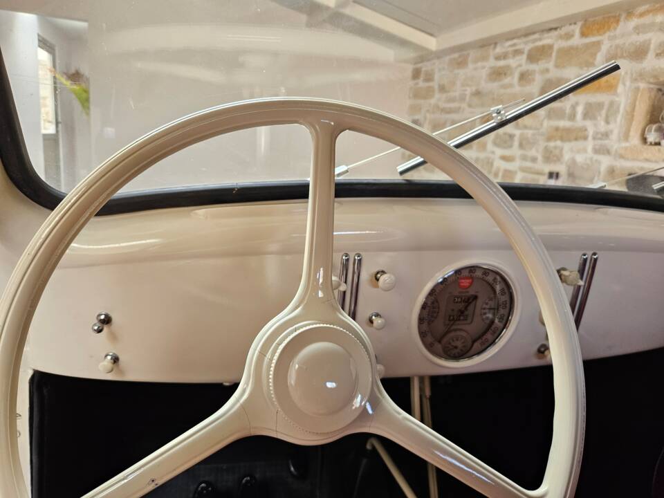 Imagen 5/5 de Peugeot 202 (1938)