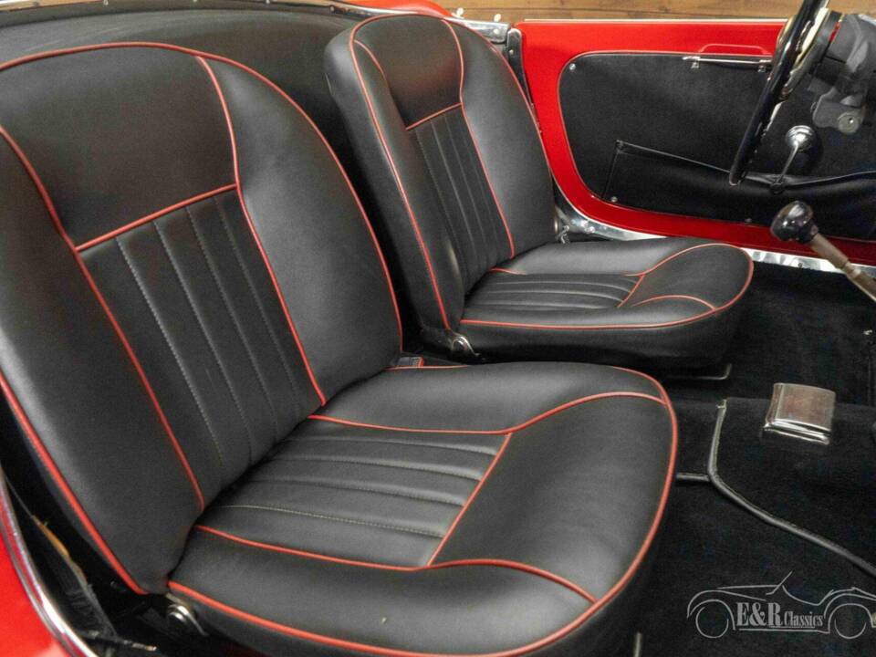 Immagine 10/17 di Alfa Romeo Giulietta Spider (1961)