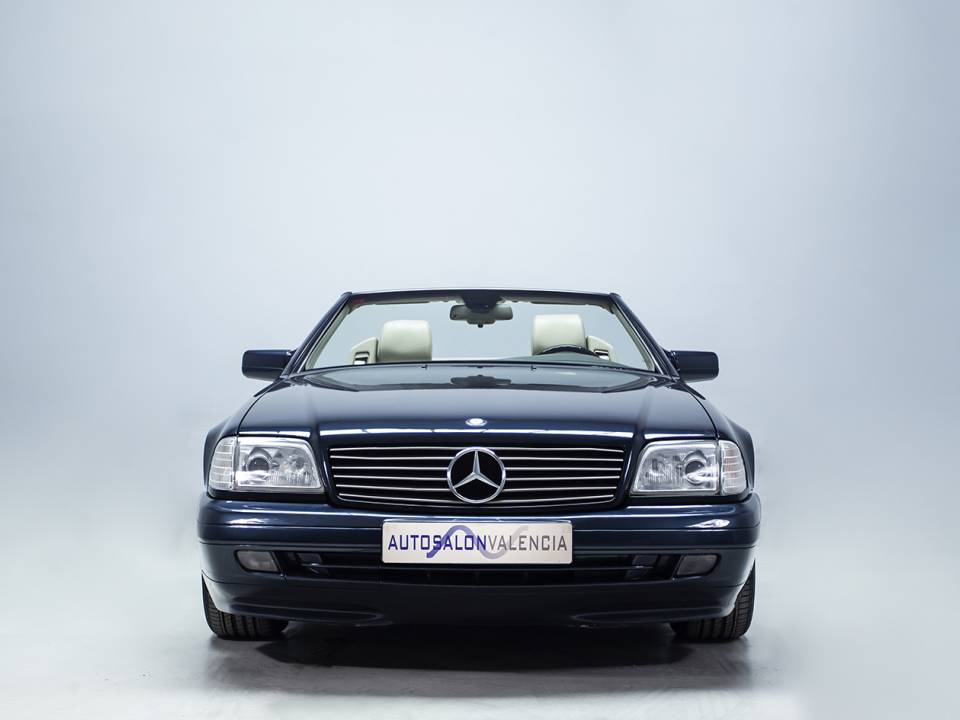 Bild 4/38 von Mercedes-Benz SL 320 (1997)