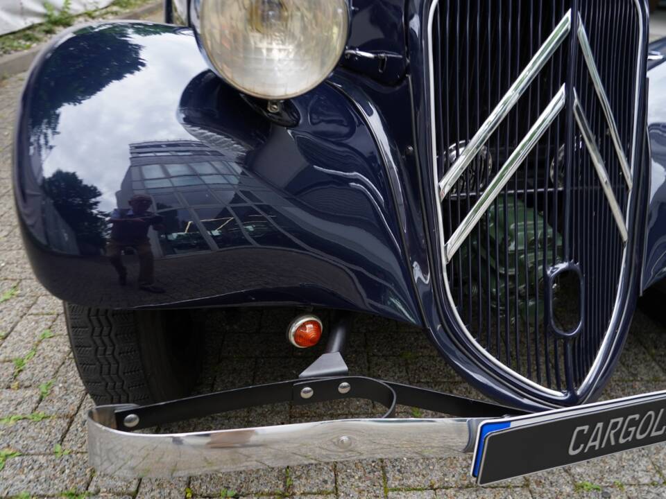 Bild 18/20 von Citroën Traction Avant 11 Commerciale (1939)