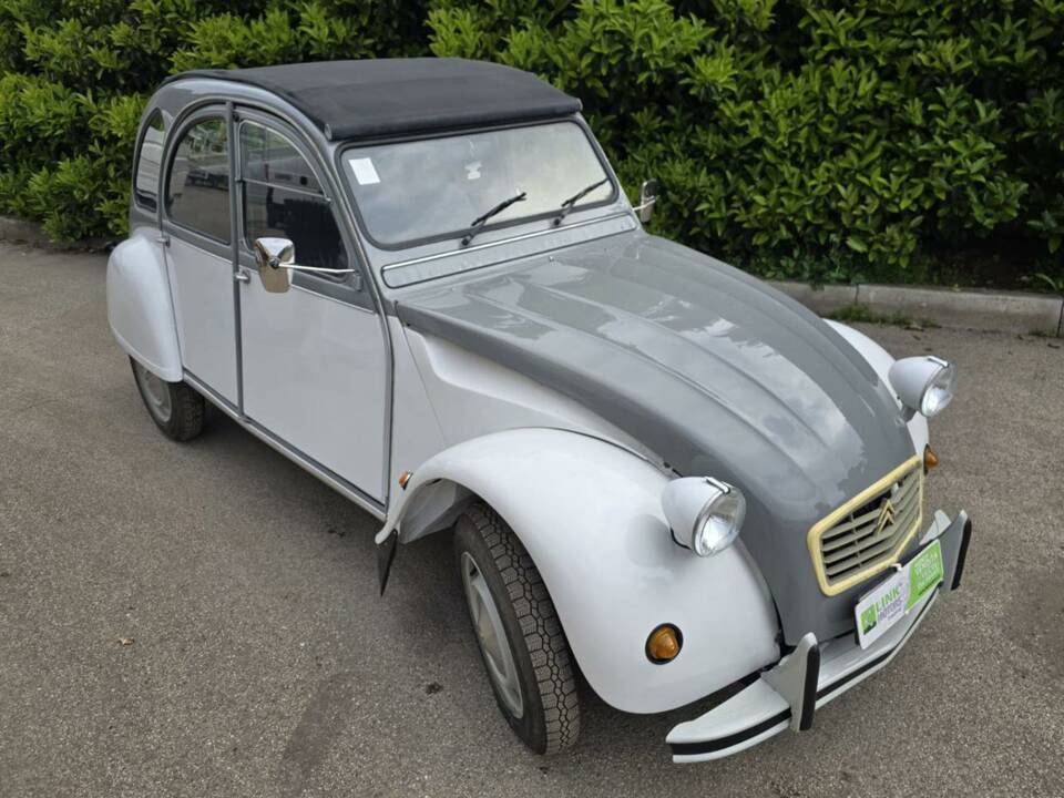 Image 25/31 of Citroën 2 CV 6 (1985)
