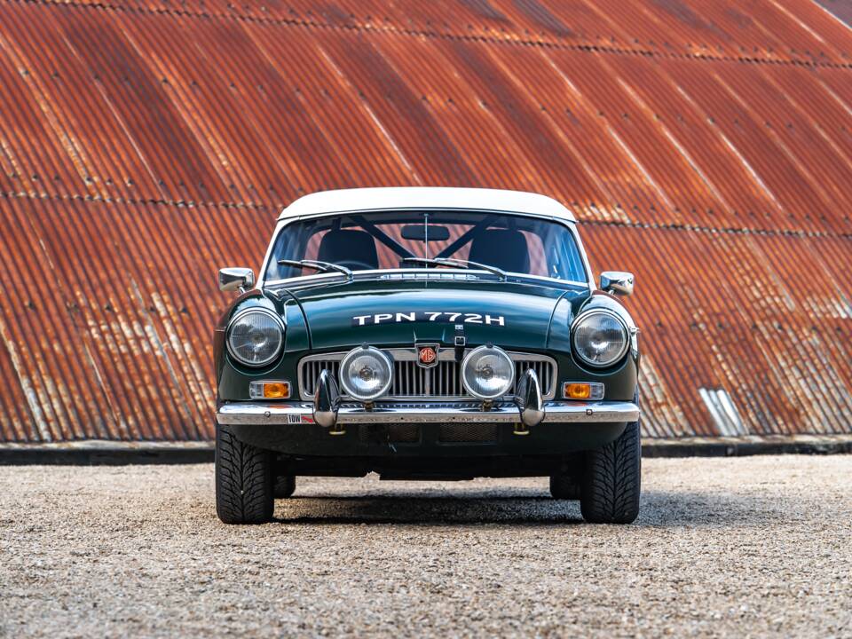 Imagen 8/33 de MG MGB (1969)