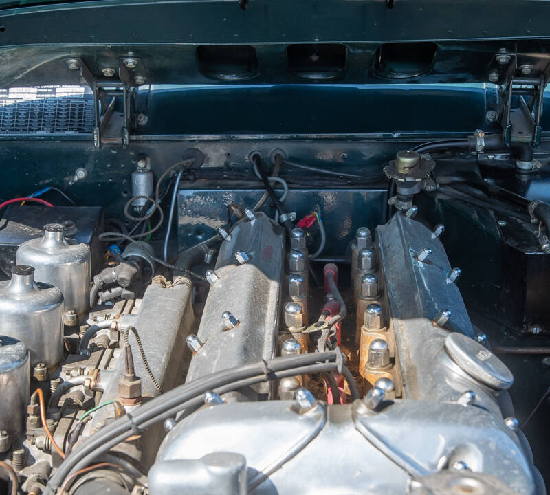 Image 36/37 of Jaguar XK 150 3.8 S OTS (1959)
