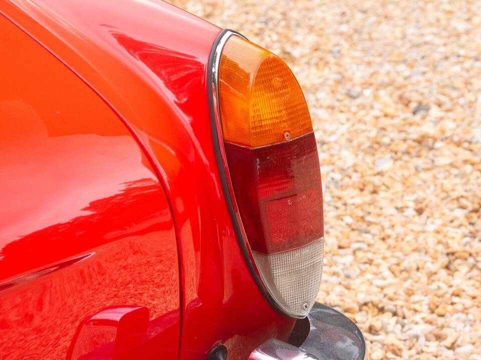 Bild 27/50 von Volkswagen Karmann Ghia 1600 (1972)