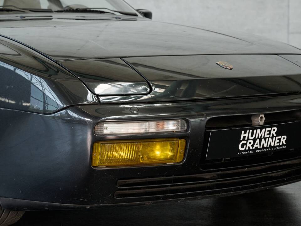 Bild 22/50 von Porsche 944 Turbo (1990)