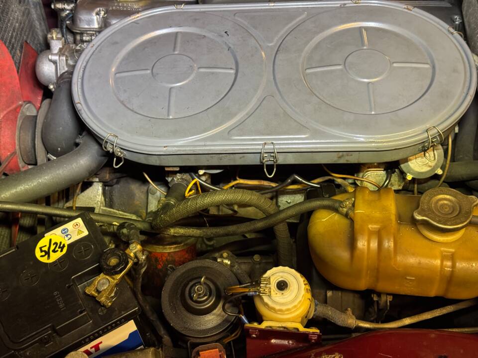 Bild 24/29 von BMW 2500 (1977)