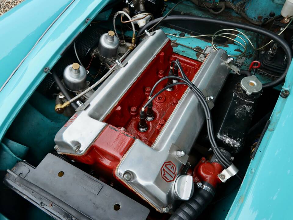 Bild 4/50 von MG MGA Twin Cam (1959)