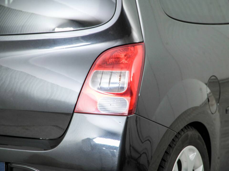 Bild 29/41 von Renault Twingo 1.2 16V (2008)