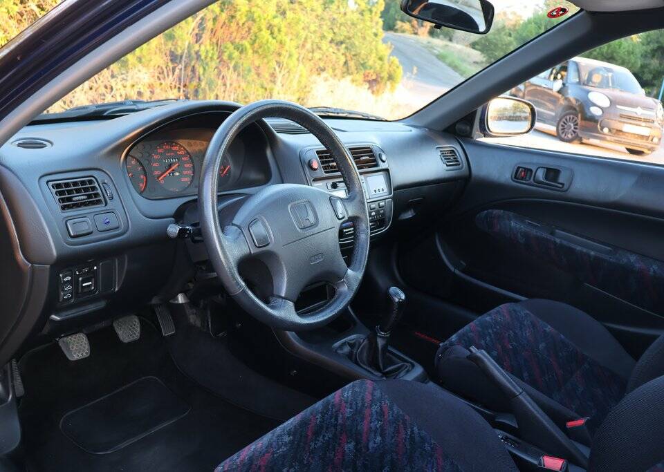 Image 2/8 of Honda Civic (1997)