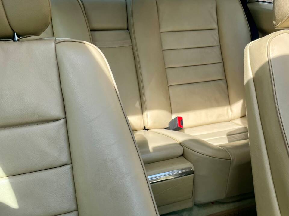 Bild 36/65 von Mercedes-Benz 380 SEC (1983)