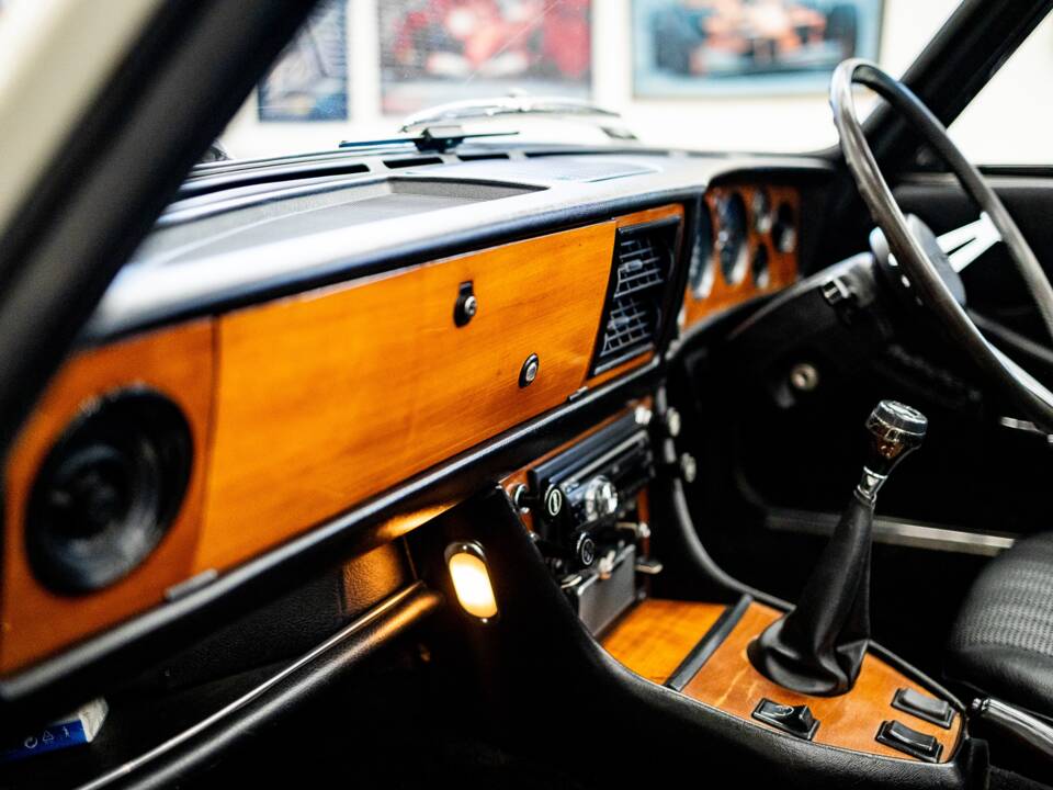 Bild 50/50 von Triumph Stag (1971)